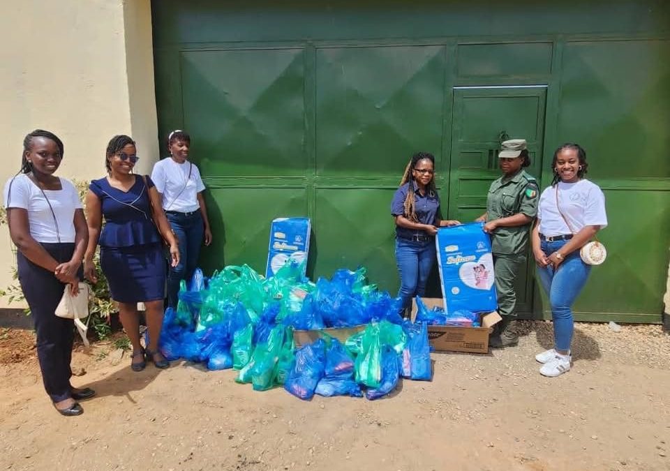 The Medical Women’s Association of Zambia spent some time with female inmates from Lusaka